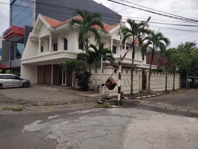 Rumah Dengan Row Jalan Super Lega Sudah Siap Huni Di Gayungsari