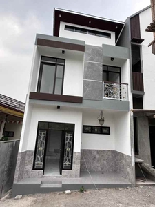 Rumah Dijual Di Jakarta Timur 850 Meter Tol Rawamangun