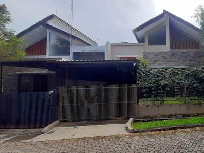 Rumah Dua Lantai Semi Furnished Di Kampung Padi Dago Bandung