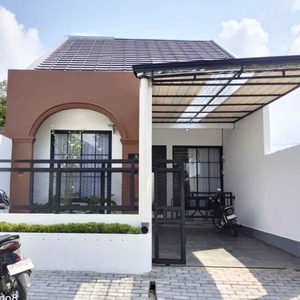 Rumah Gaya Eropa Full Furnished Free Biaya Lain Di Sleman Utara