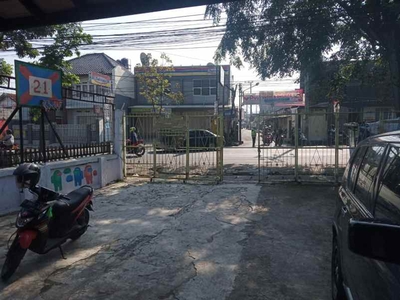 Rumah Hitung Tanah Saja Sisi Jalan Raya Ujungberung Kota Bandung