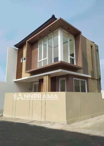 Rumah Hook 2 Lantai Dalam Perumahan Dekat Ice Bsd Rn-bpa