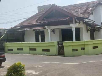 Rumah Hook Siap Huni Banyumanik Semarang