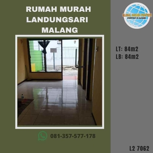 Rumah Luas 2 Lt Sudah Renov Di Kelilingi Fasum Di Landungsari Malang