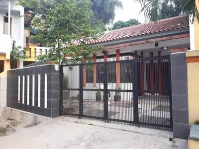 Rumah Luas Cimahi Padasuka Rancabelut Cocok Untuk Kantor Gudang