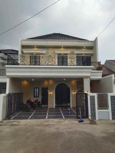 Rumah Mewah 2 Lantai Siap Huni Di Mampang Depok