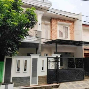 Rumah Mewah Dalam Komplek Elite Billymoon Pondok Kelapa Jakarta Timur