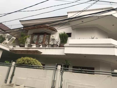 Rumah Mewah Dalam Komplek Elite Pancoran Jakarta Selatan