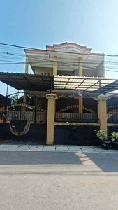 Rumah Mewah Depan Taman Strategis Di Duren Sawit Jakarta Timur