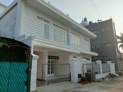 Rumah Mewah Dua Lantai Soekarno Hatta Bandung Timur