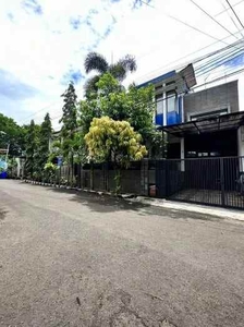 Rumah Mewah Lt 204m2 Lb 350m2 Jl Sriayu Bkr Turangga Bandung Tengah