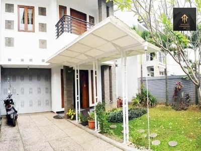 Rumah Mewah Semi Furnis Sukagalih 5 Min Pintu Tol Pasteur Kota Bandung