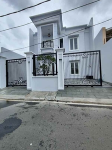 Rumah Minimalis Baru Dalam Komplek Dekat Jln Utama Kolonel Sugiono