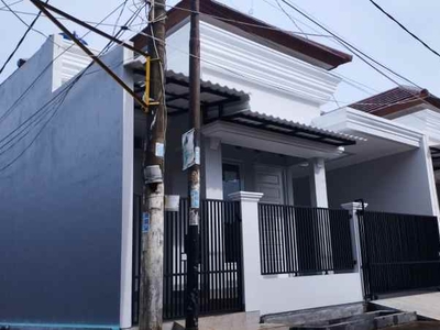 Rumah Minimalis Klasik Bangunan Baru Di Gunung Sindurcurug Bogor