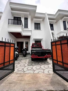Rumah Non Cluster Classic Style Jatimakmur Pondok Gede Bekasi