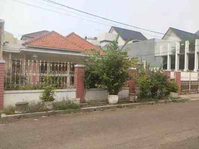 Rumah Nyaman Nan Asri Komplek Elit Bebas Banjir Di Rawamangun