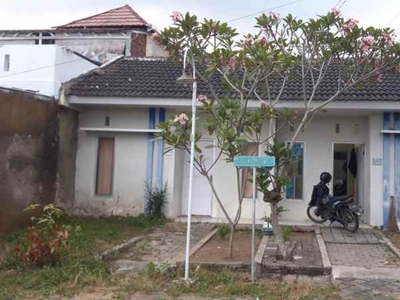 Rumah Oper Kredit Gandeng 2