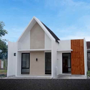 Rumah Scandinavian Rasa Villa Wonogiri Kota