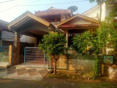 Rumah Second 2 Lantai Dalam Perumahan Di Tanah Baru Depok