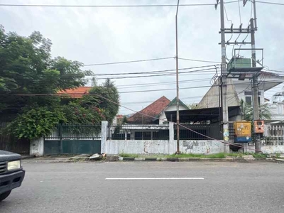 Rumah Second Tengah Kota Surabaya Cocok Untuk Komersial