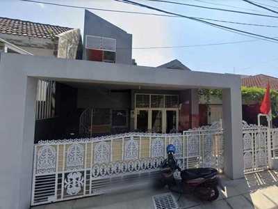 Rumah Semi Furnish Di Rungkut Mapan Barat Kota Surabaya