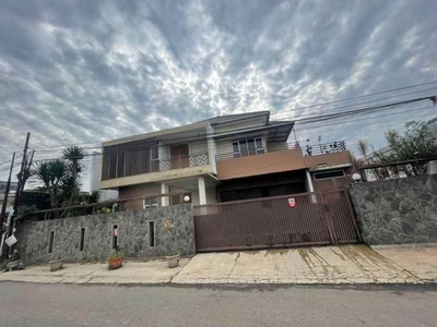 Rumah Semi Villa Best View Pegunungan Bandung Indah Cileunyi Bandung