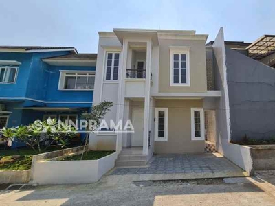 Rumah Siap Huni 2 Lantai Murah Row Jalan Luas Dilimodepok