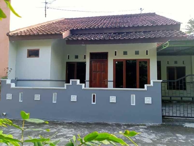 Rumah Siap Huni Dalam Perumahan Di Purwomartani Kalasan