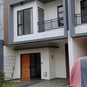 Rumah Siap Huni Dijual Murah Dekat Jalan Raya Utama Di Ciracas Jaktim