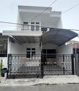 Rumah Siap Huni Simpang Darmo Permai Selatan 2 Lantai