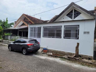 Rumah Tinggal Siap Huni Di Komplek Taman Majapahit Pedurungan Semarang