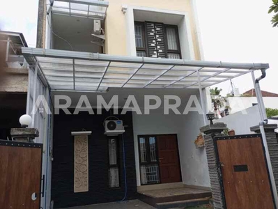 Sewa Min 2 Tahun Rumah Modern Minimalis 2 Lantai 3 Kamar Panjer Pusat