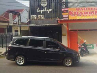 Tempat Usaha Di Jl Raya Ngaliyan Semarang