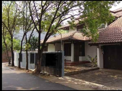 Dijual Rumah Kemang Iii