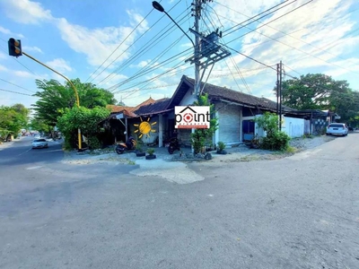 Tanah pinggir jalan untuk usaha