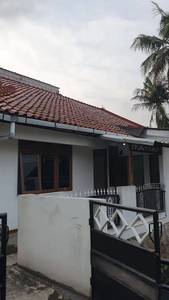 Dikontrakkan sebagian rumah di Pondok Melati / Pondok Gede