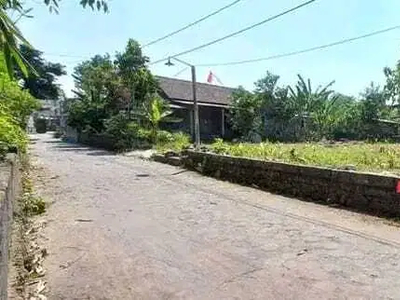 Tanah Jogja, 7 menit Masjid Suciati; Jl. Palagan