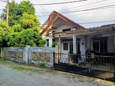 Dijual Rumah dalam Komplek Villa Malina Indah Posisi Hook Luas Lebar
