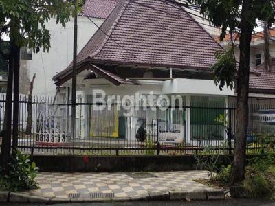 KAN RUMAH PUSAT KOTA EX BANK JL DR SOETOMO