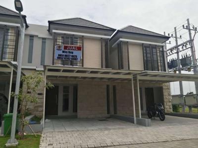 Rumah Baru 2 Lantai Graha Natura Surabaya