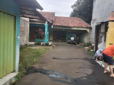Rumah hitung tanah pinggir jalan raya, dekat LRT Pondok Gede, Bekasi