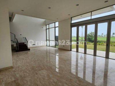 Rumah Mozart Golf Island Pik 10x30 M2 3 Lantai Lift View Golf Dan Danau Baru