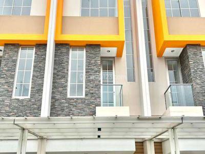 Sewa Rumah Pik 2 3 Lantai Di Cluster Arcadia Uk 4,5x10 Termurah