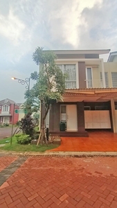 Disewa Rumah hook Full Furnished di Malibu Village