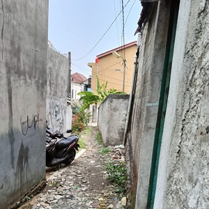 LAHAN DENGAN BANGUNAN GUDANG (COCOK UNTUK KONTRAKAN)