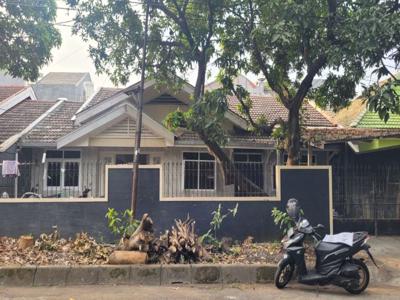 Cocok untuk Kantor . Sewa Cepat Rumah Luas di Nginden Intan Surabaya