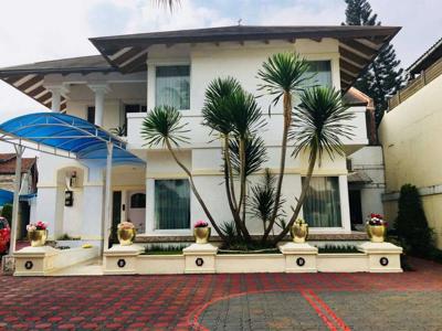 Di Jual Cepat Rumah Mewah Fully Furnish di Lebak Bulus Jakarta Selatan