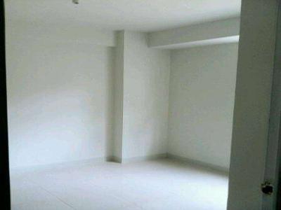 Disewakan apartemen kalibata city tower-kemuning