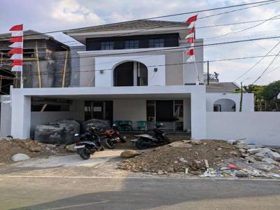 Rumah 2 Lantai Baru di Kedungmundu Tembalang Belakang Bank BCA