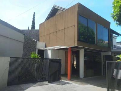 Rumah Bagus Minimalis Furnished SHM di Setra Sari, Bandung
